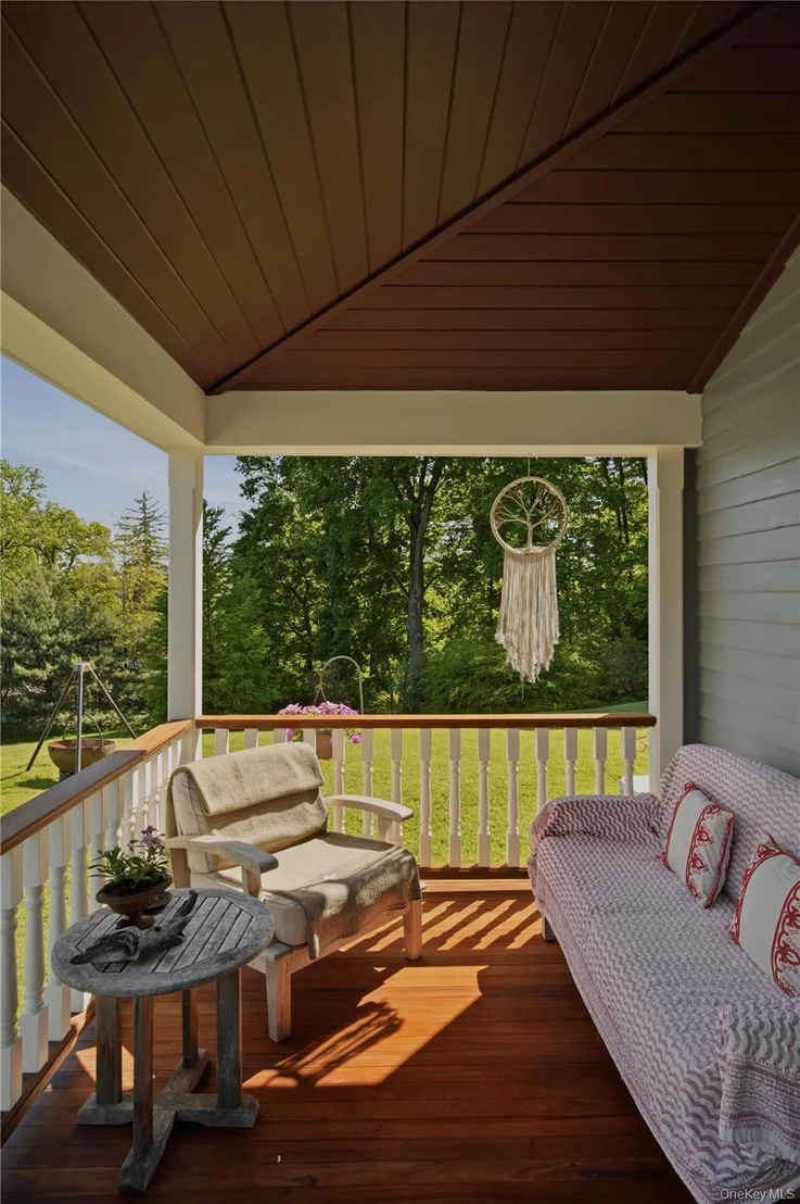 Photo of 37 Paulding Avenue