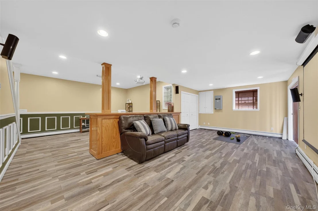 Photo of 72 Brookside Lane