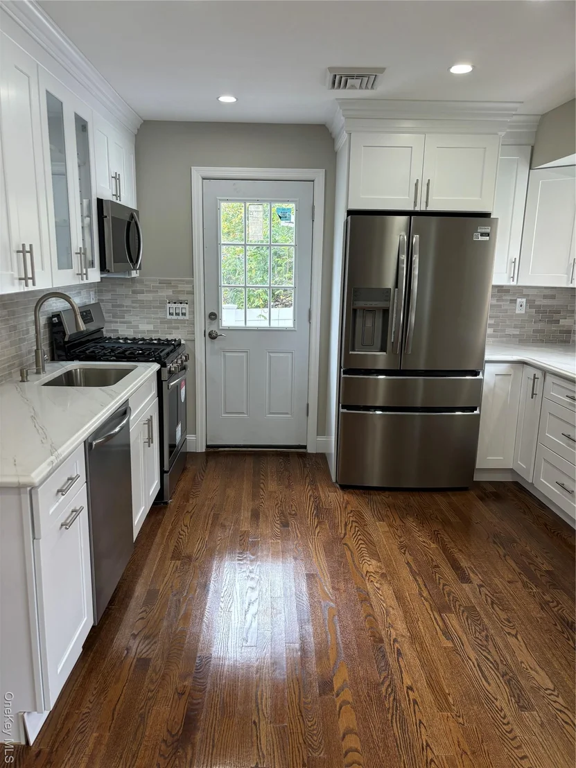 Photo of 14 Chenango Drive