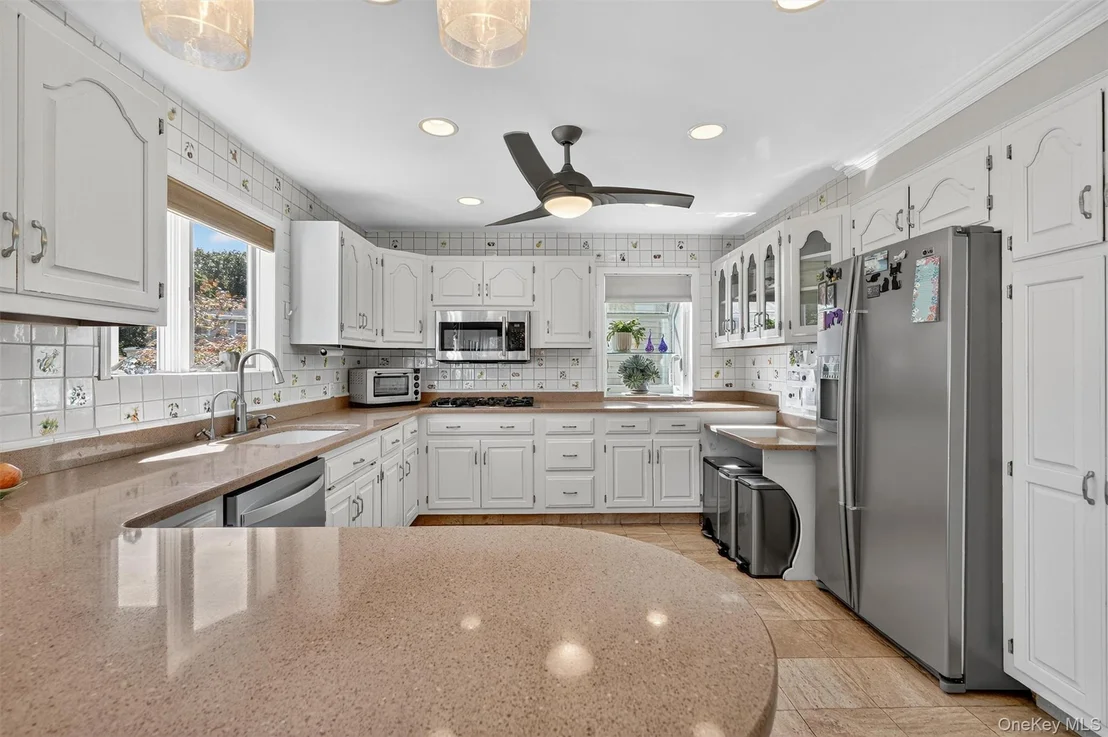 Photo of 268 Marbledale Road