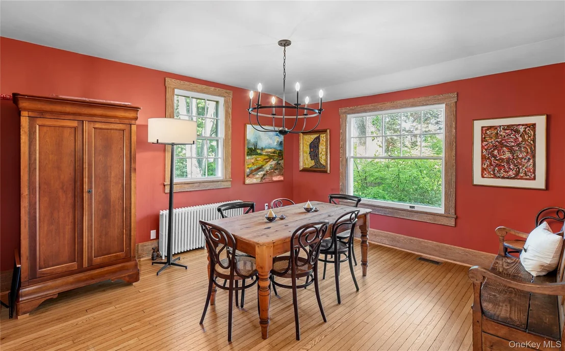 Photo of 129 Highmount Avenue