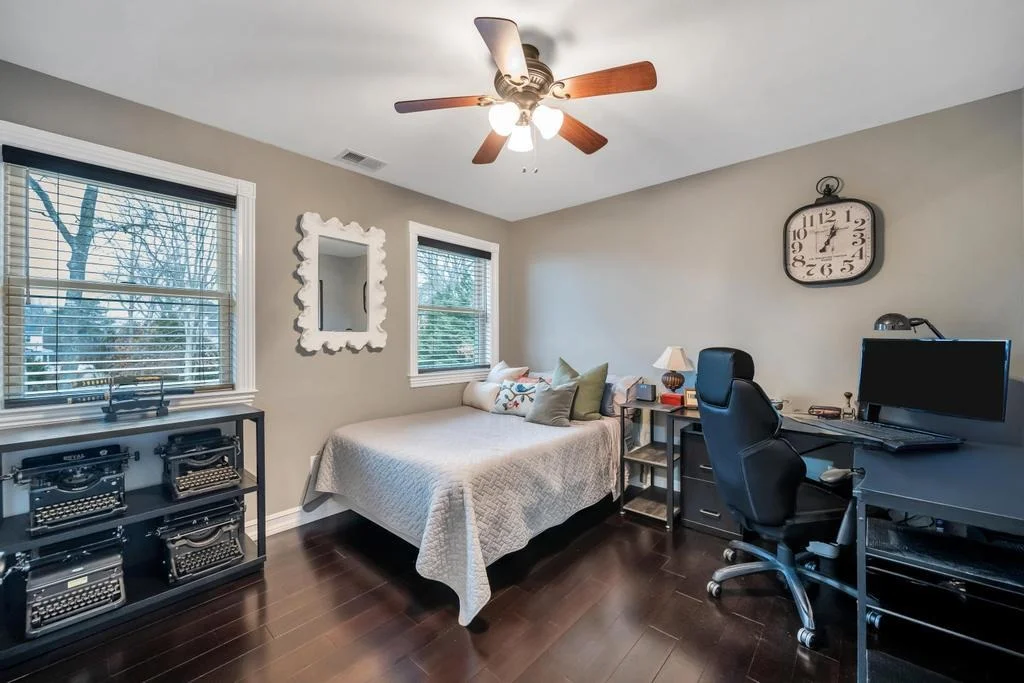 Photo of 30 Ridgefield Drive