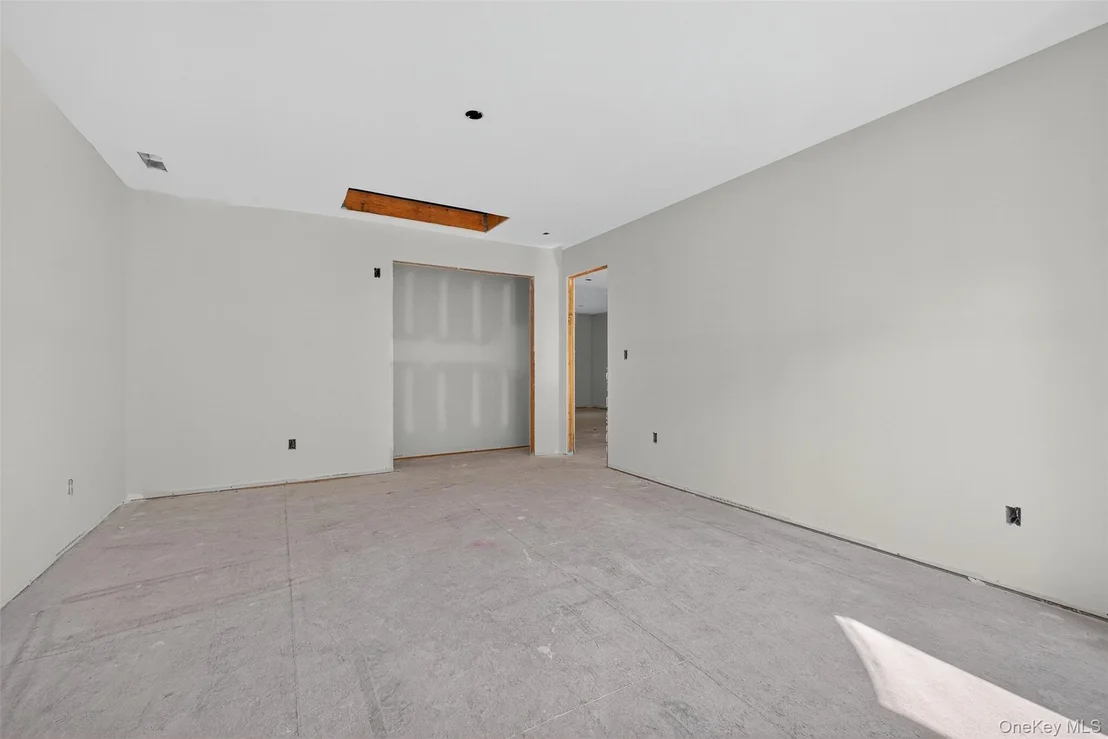 Photo of 35 Driftwood Drive