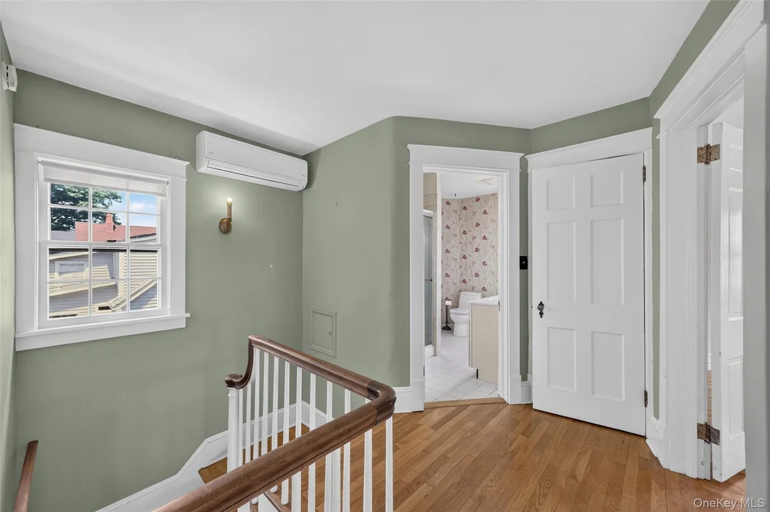 Photo of 9 Teller Avenue