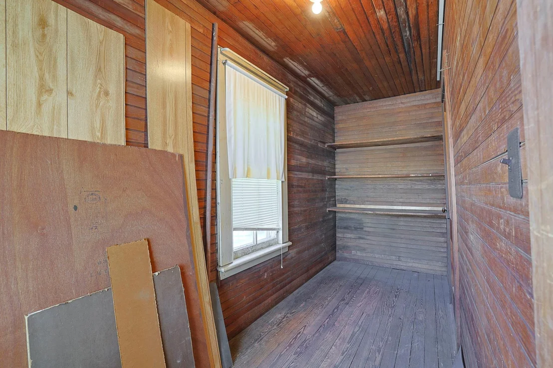 Photo of 16 Myrtle Avenue