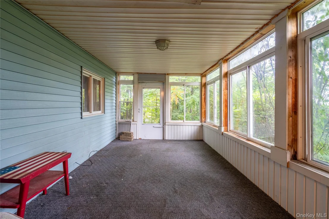 Photo of 8 Edwards Lane