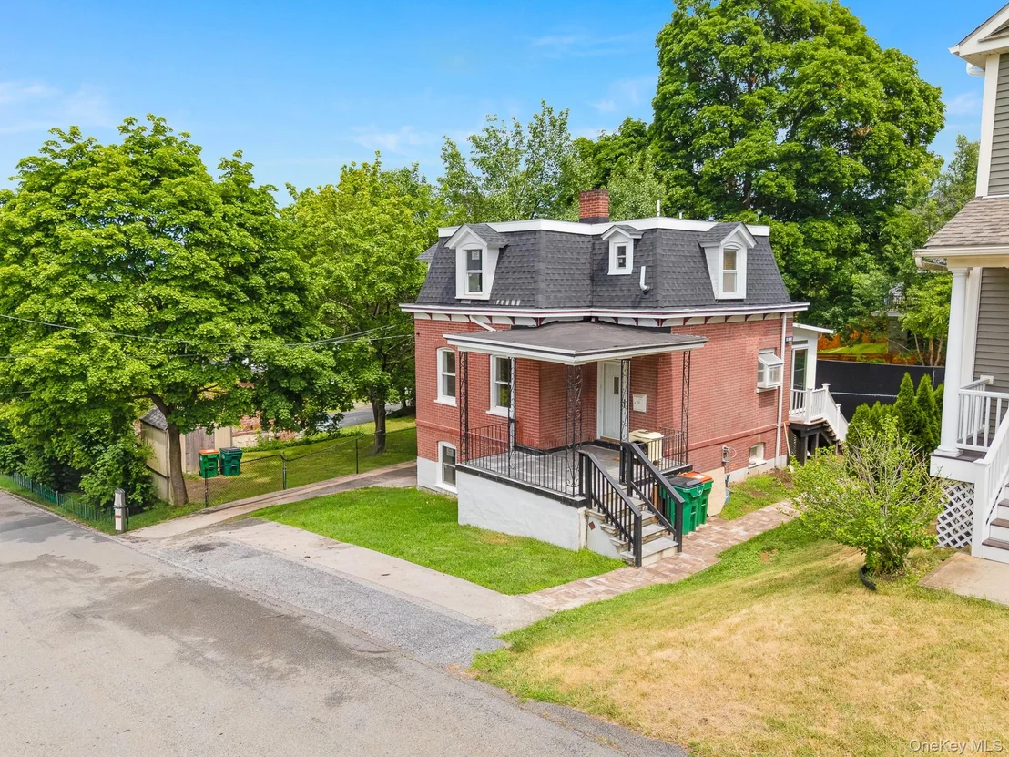 Photo of 10 Robinson Street