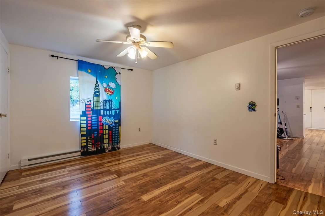 Photo of 8 Edwards Lane