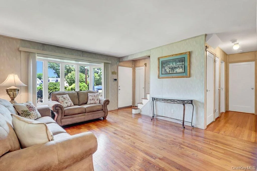 Photo of 955 Cedar Court