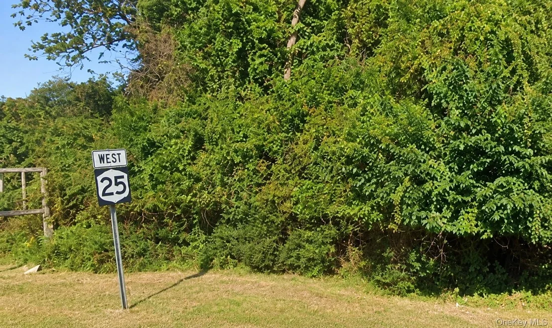 Photo of 320 Lands End Road