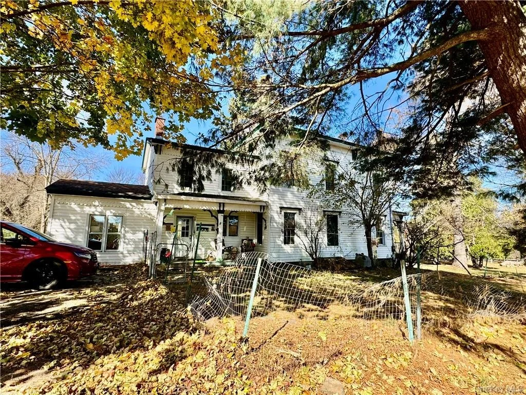 Photo of 255 Howells Road