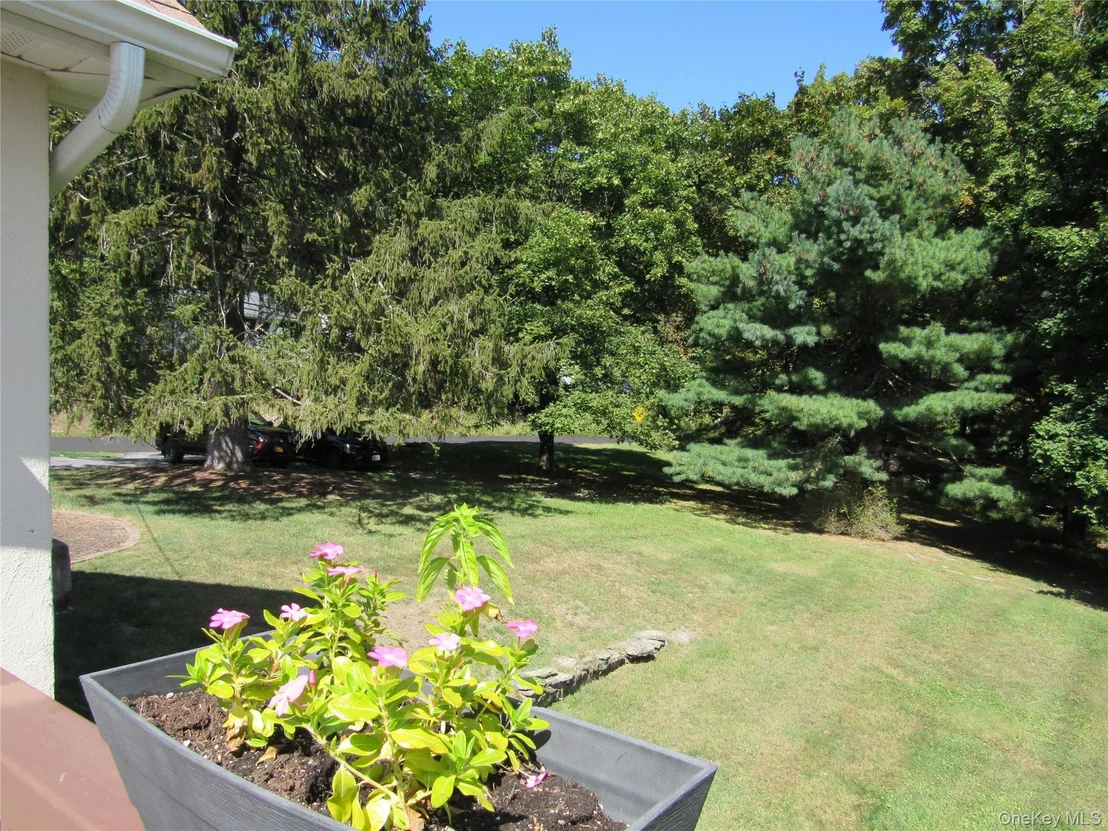 Photo of 107 Pine Hill Road