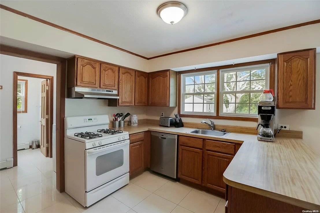 Photo of 16 Redlef Street