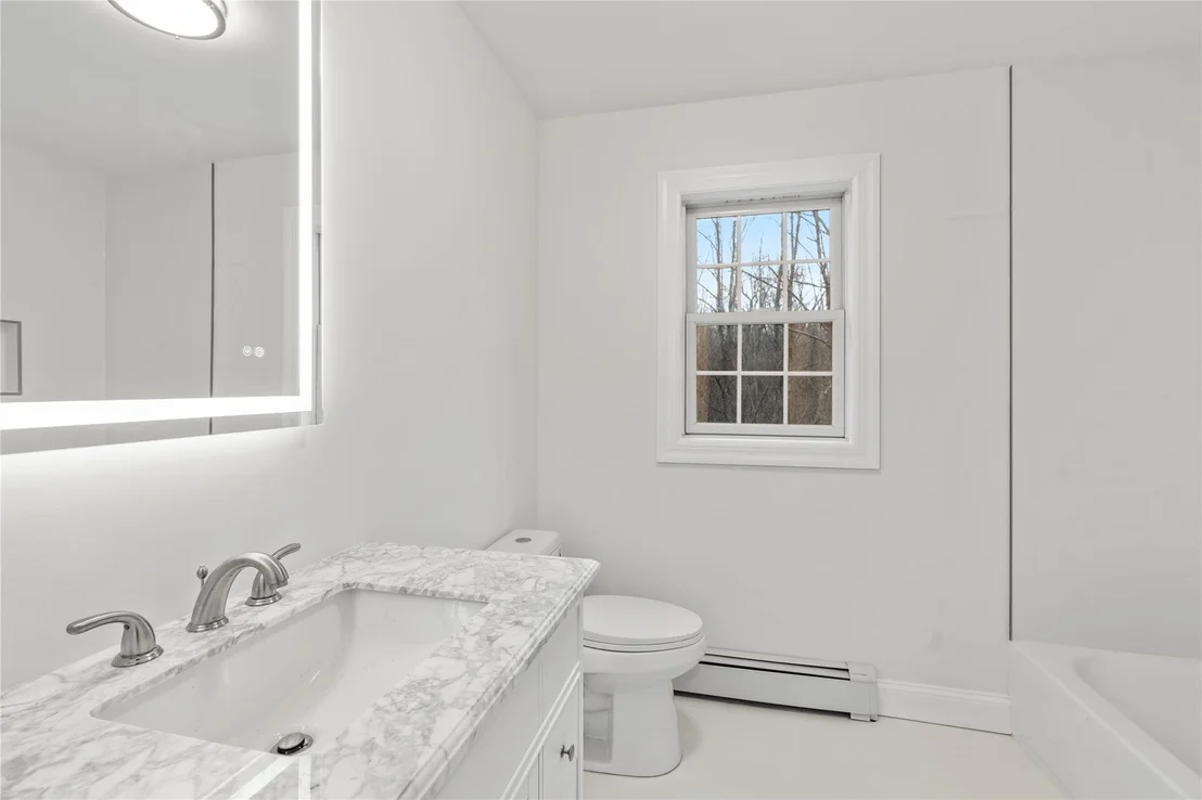 Photo of 160 Simpson Road