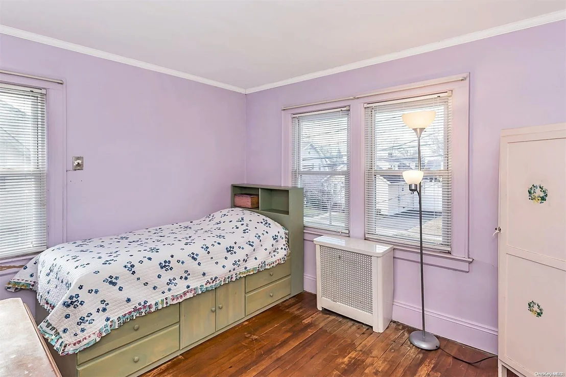 Photo of 72 Wilson Avenue