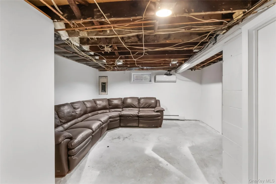 Photo of 28 Beaverbrook Road