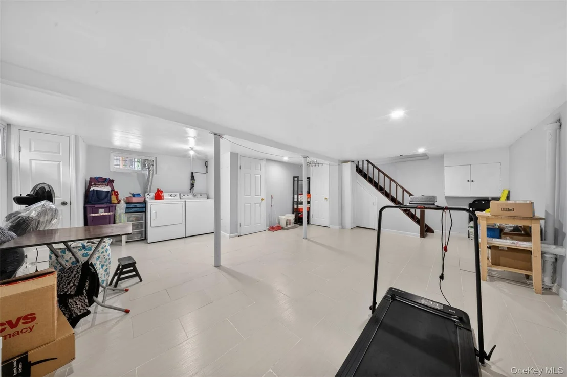 Photo of 32-34 147th Place