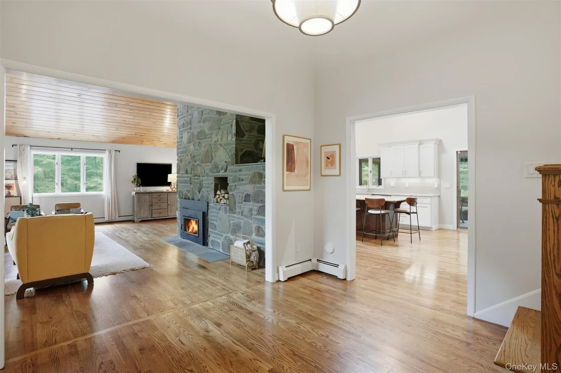 Photo of 17 Stoutenburgh Drive
