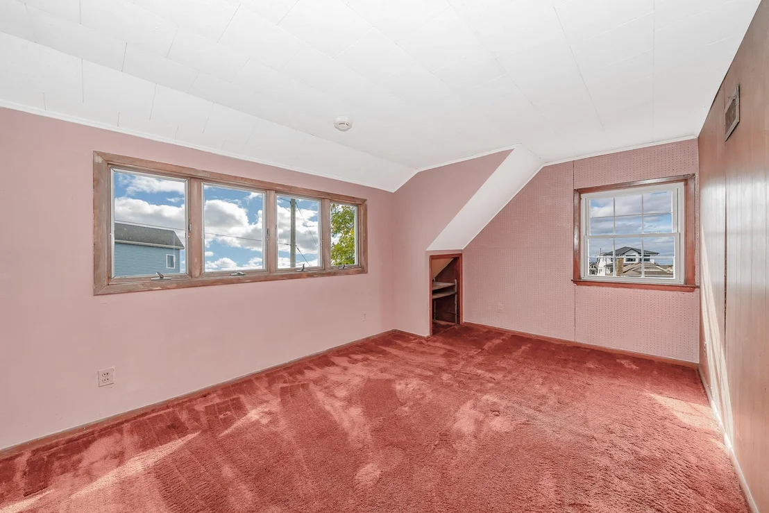 Photo of 39 Mitchell Avenue