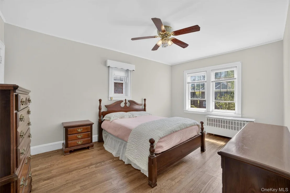 Photo of 84 Halstead Avenue