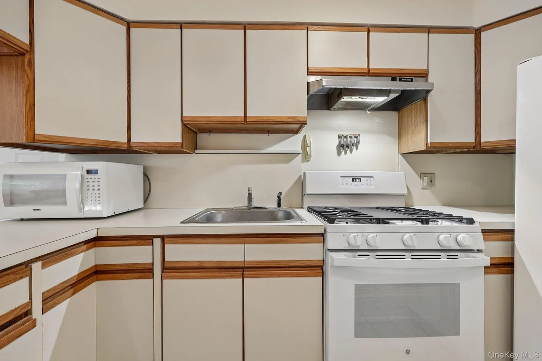 Photo of 25 Sylvan Trail