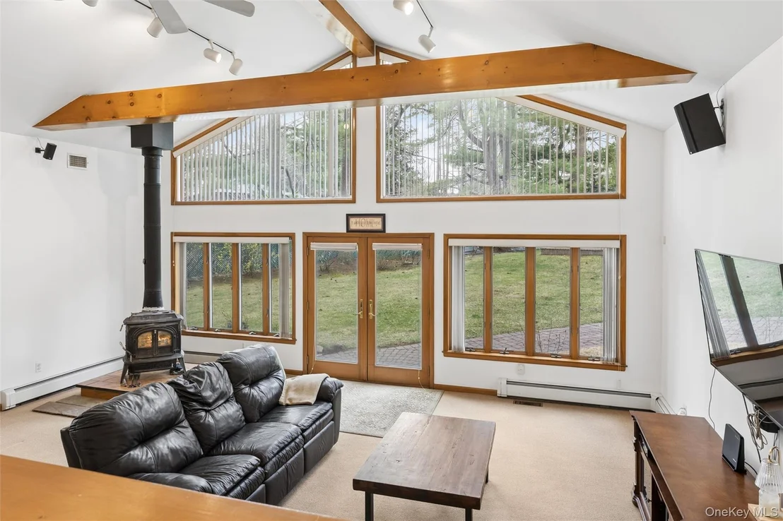 Photo of 6 Viola Drive