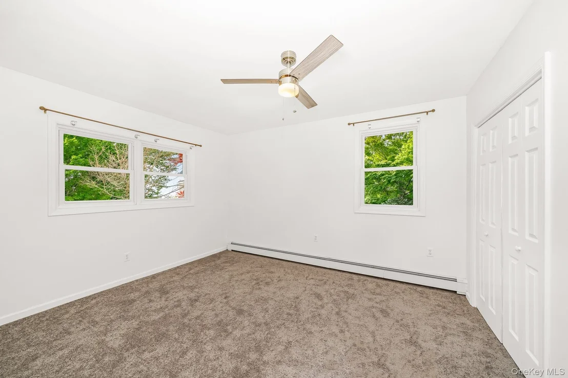 Photo of 7 Laurelton Avenue