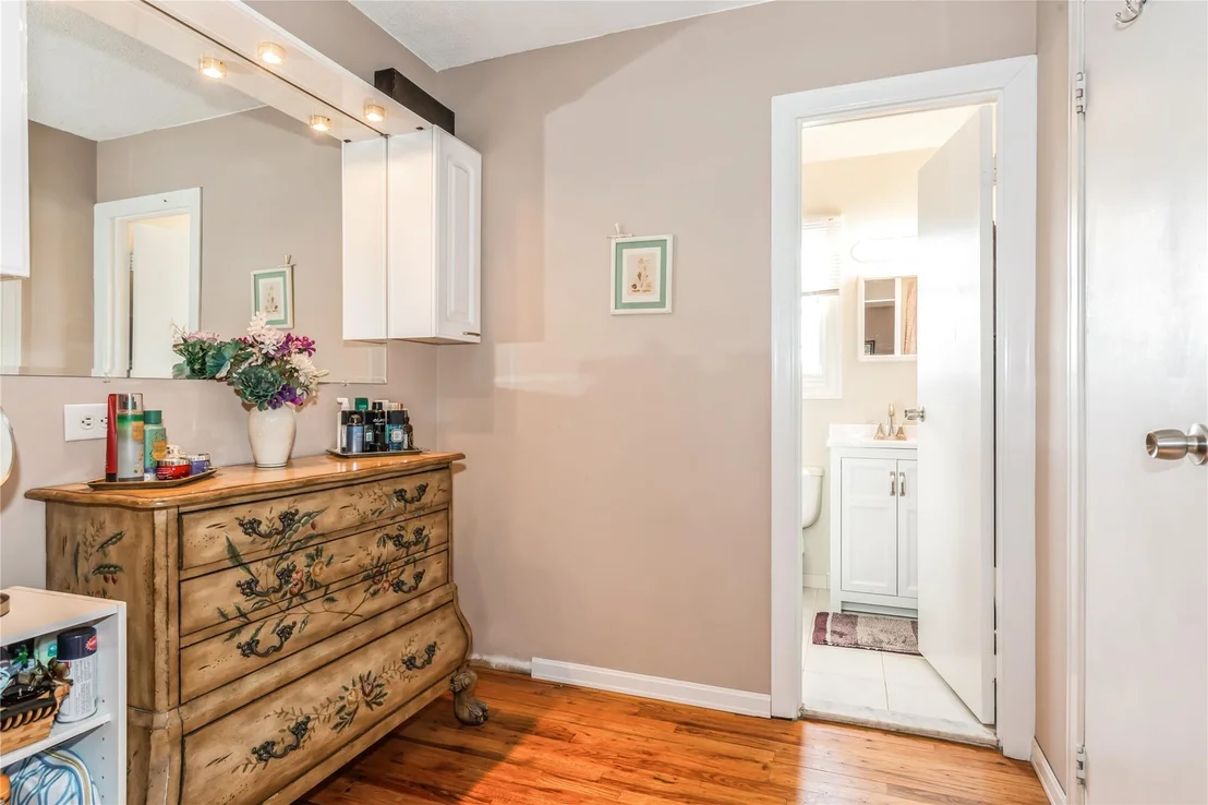 Photo of 12 Meryl Lane