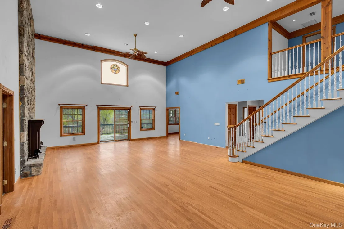Photo of 172 Cornwall Hill Road