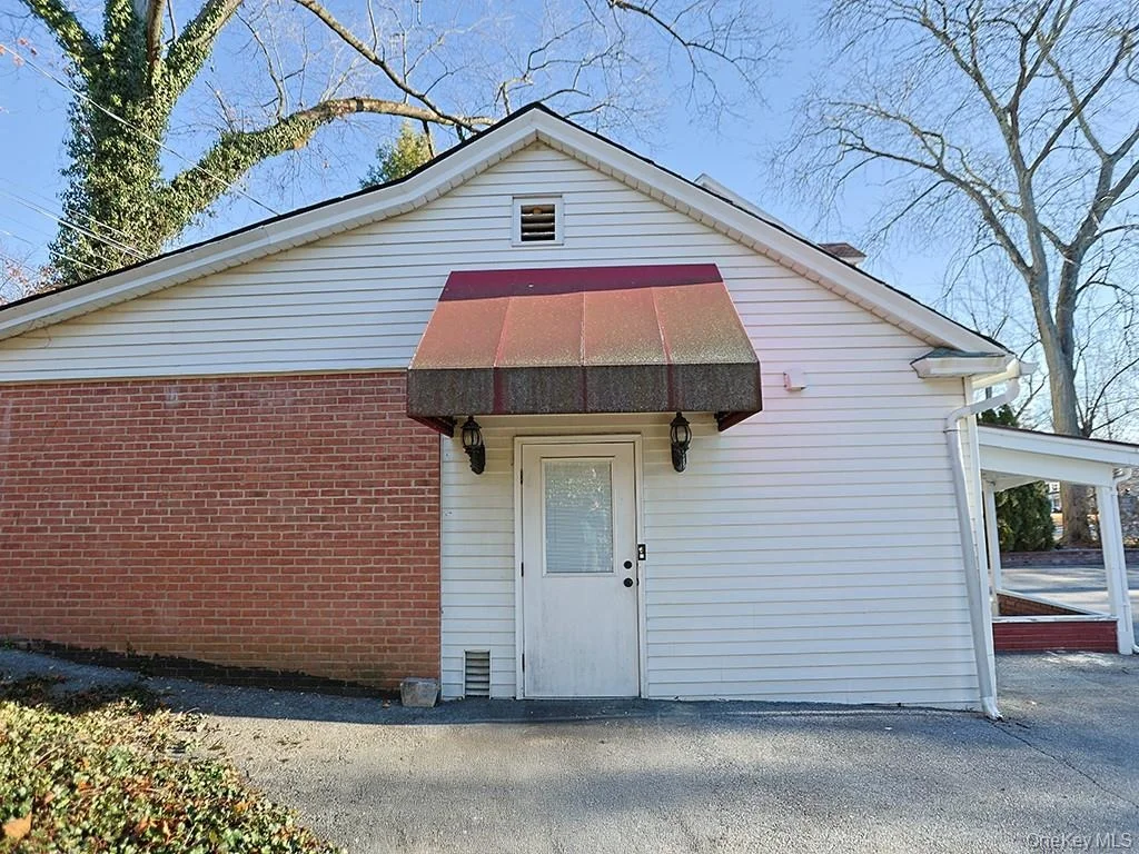 Photo of 113 Hooker Avenue