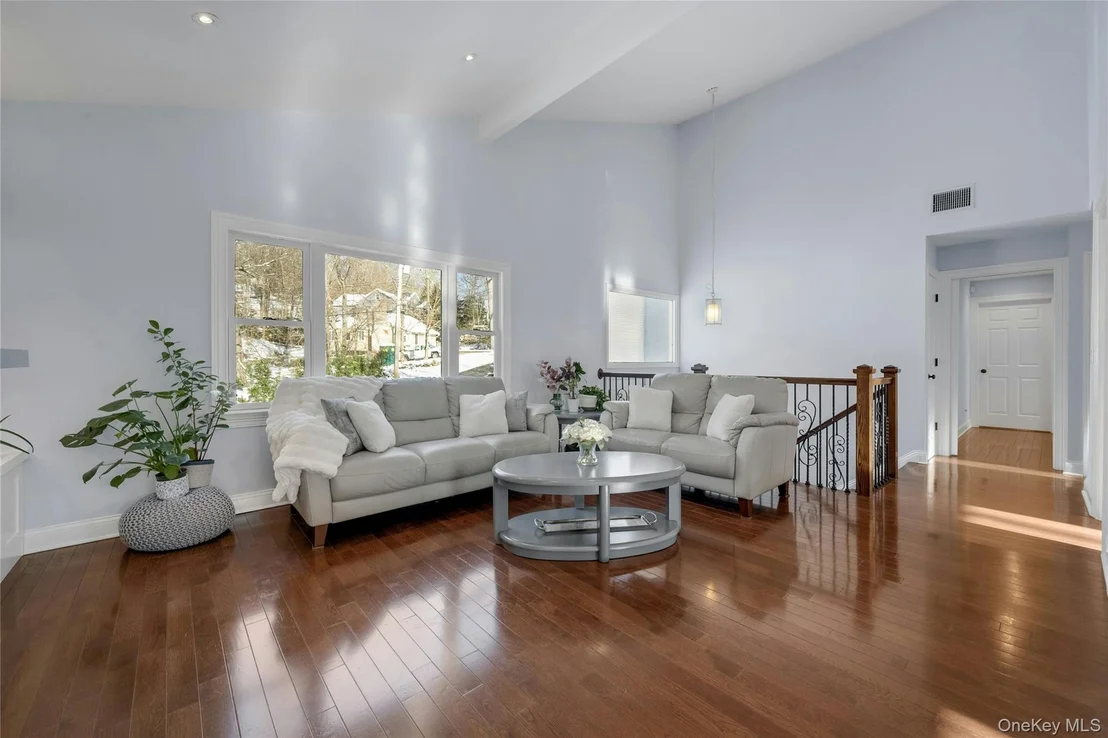 Photo of 30 Highclere Lane