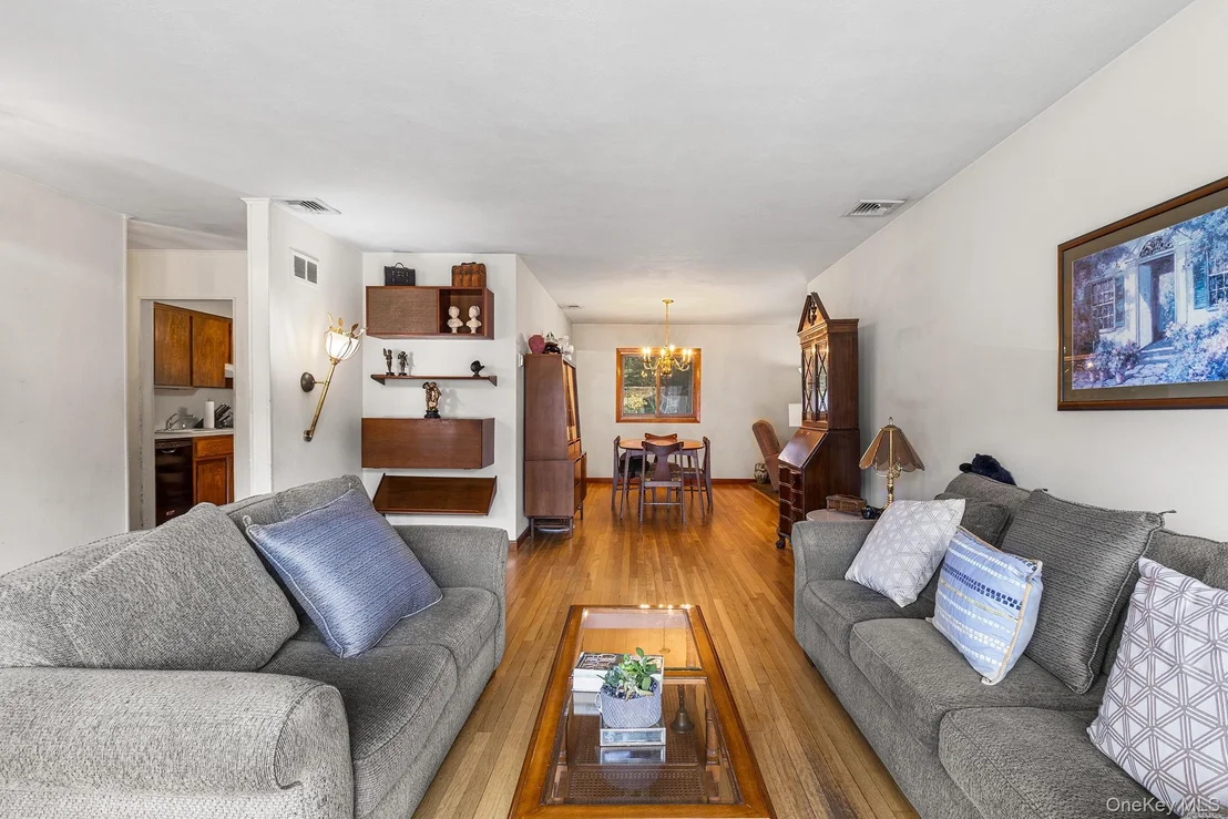 Photo of 37 Beaumont Drive