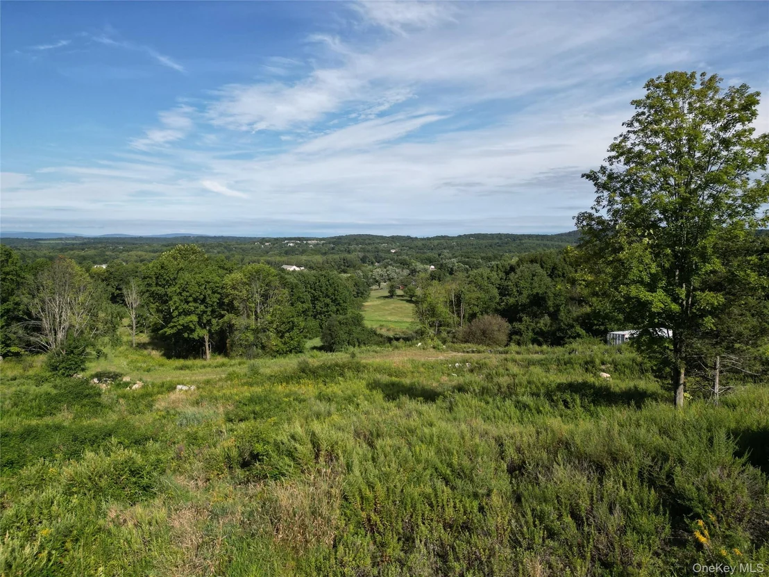Photo of 36 Gem Mountain