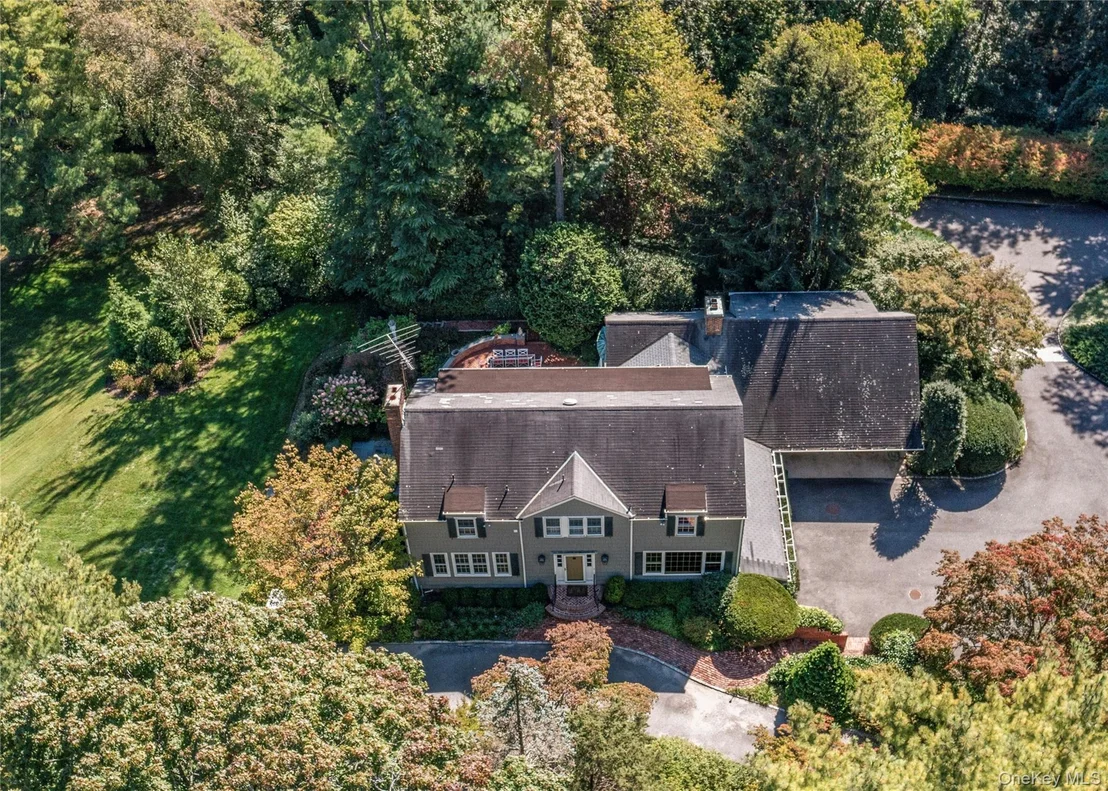 Photo of 1276 Ridge Road
