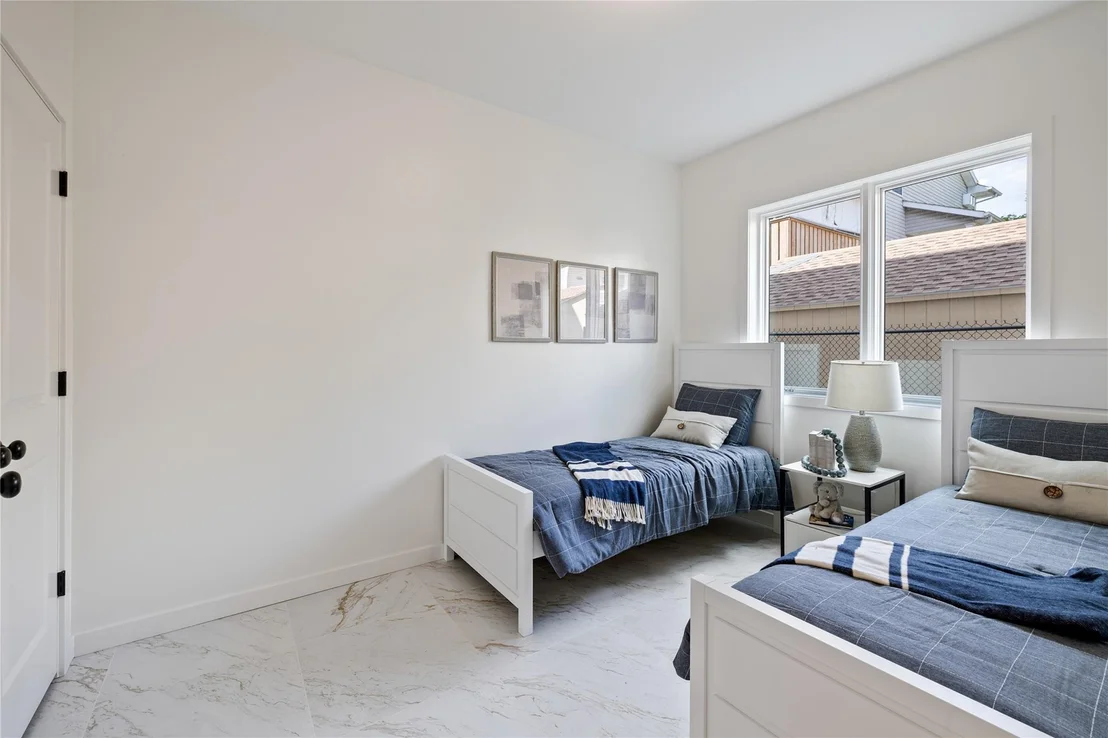 Photo of Unit 102 at 12 Crest
