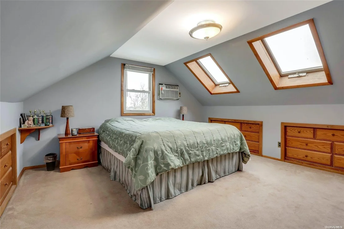 Photo of 33 Elizabeth Drive