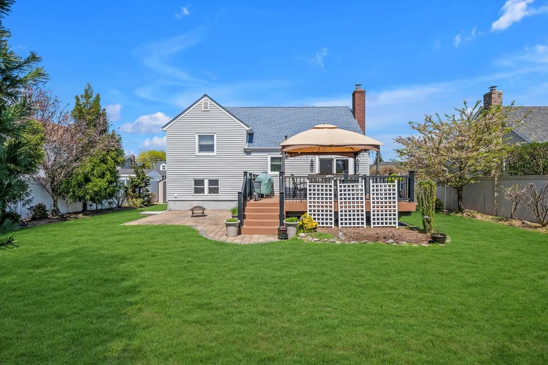 Photo of 47 Parkview Circle