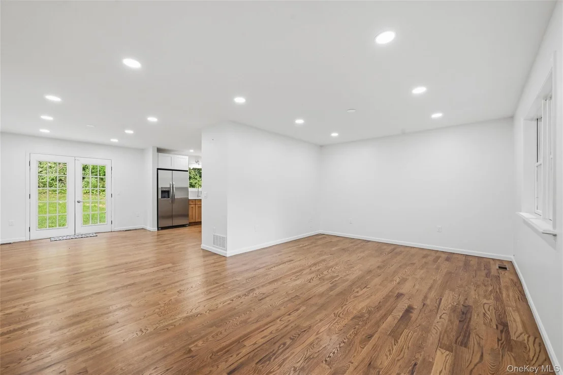 Photo of 1 Christopher Way
