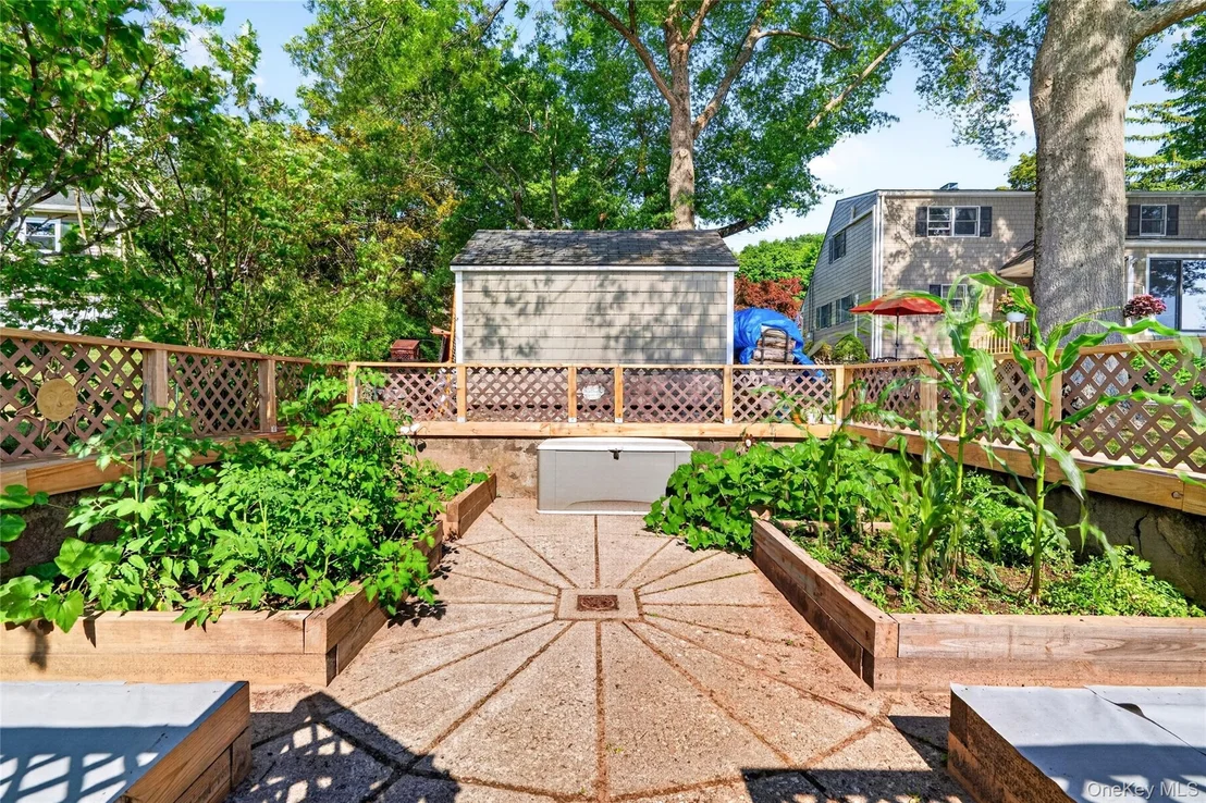 Photo of 41 Bloomer Road