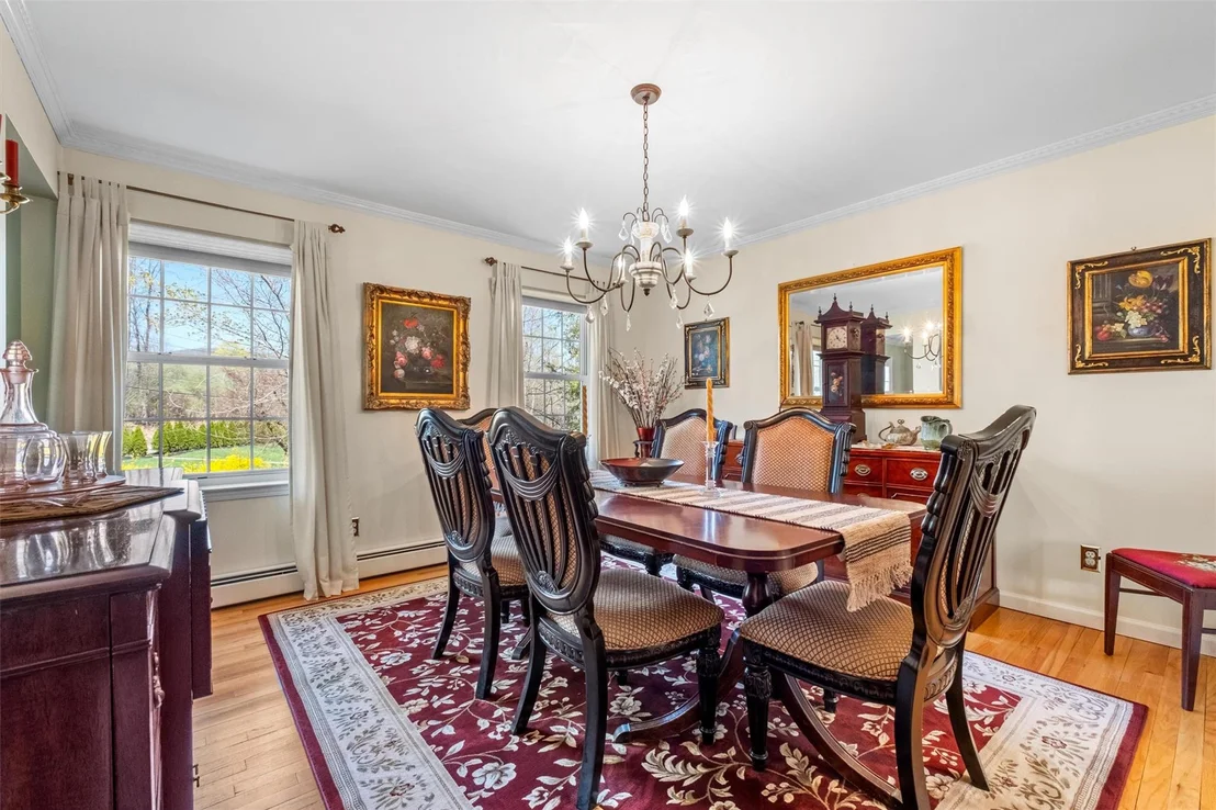 Photo of 462 Cornwall Hill Road