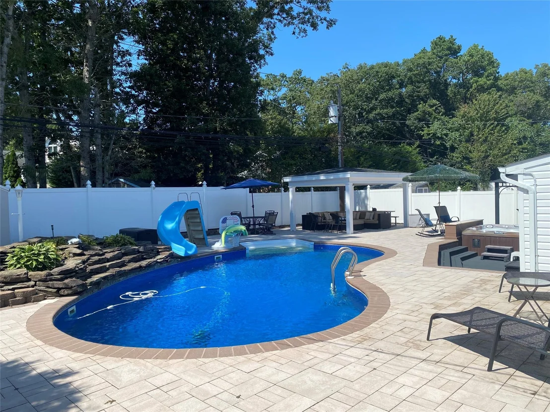 Photo of 40 Roy Drive
