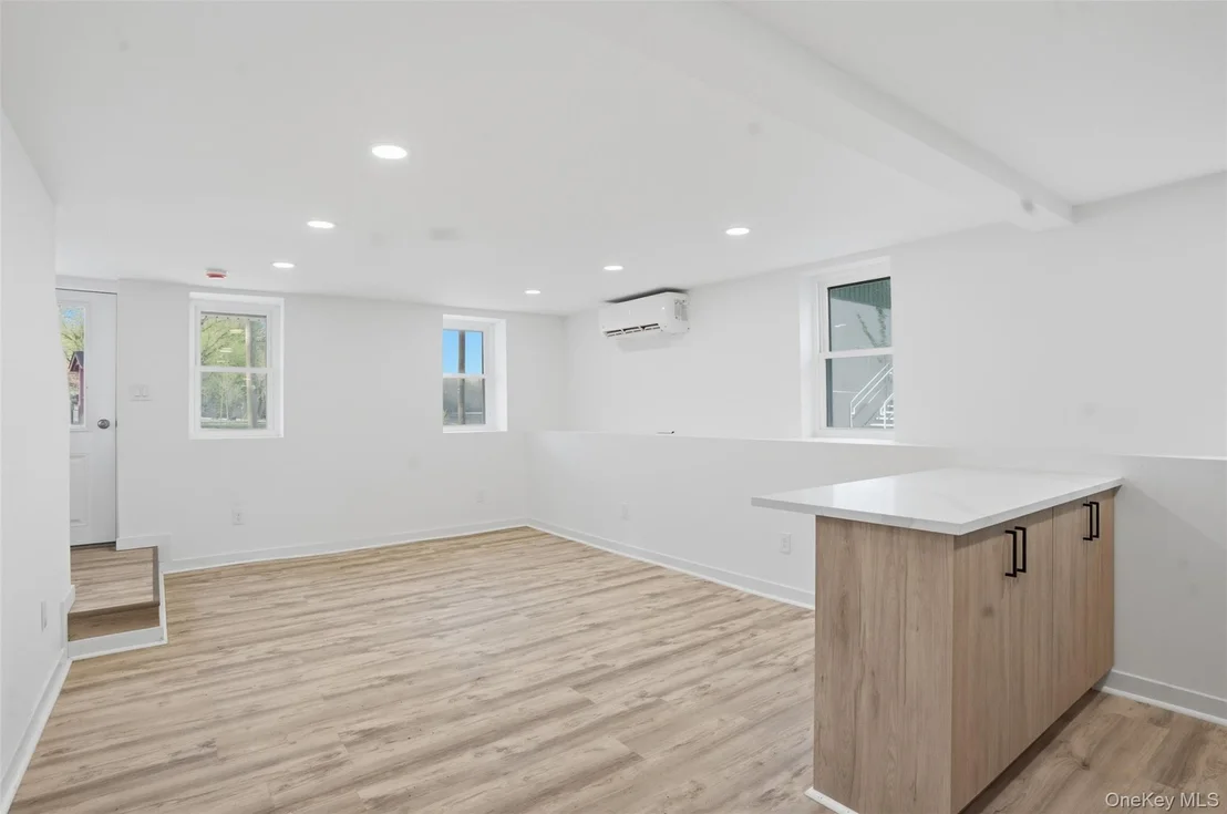 Photo of 116 Maple Street