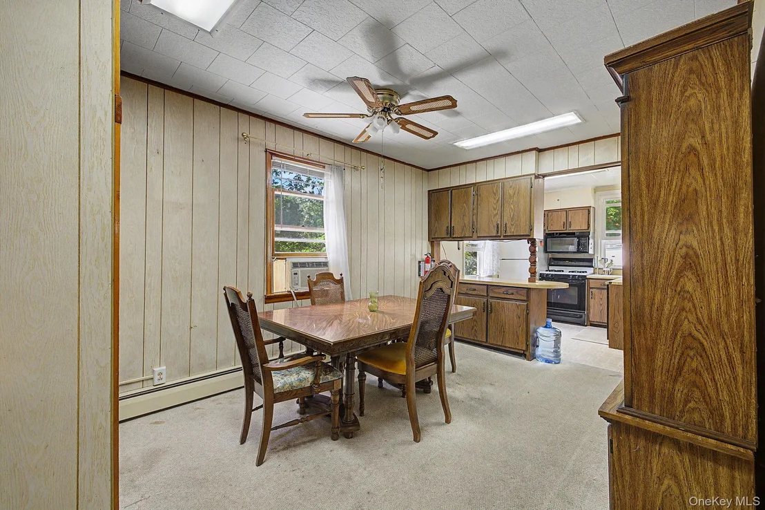 Photo of 121 Putnam Drive