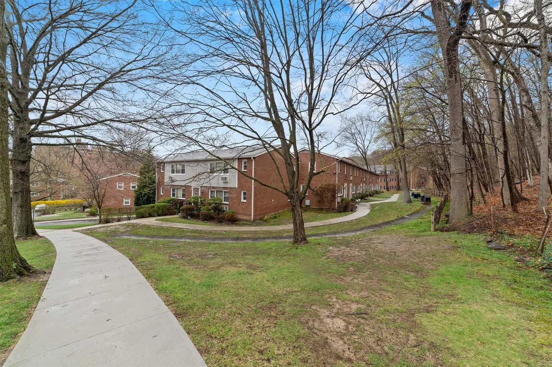 Photo of Unit 86 at 86 Charter Circle