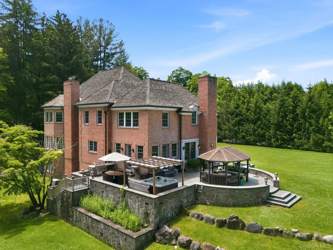 Photo of 2 Heathcote Drive