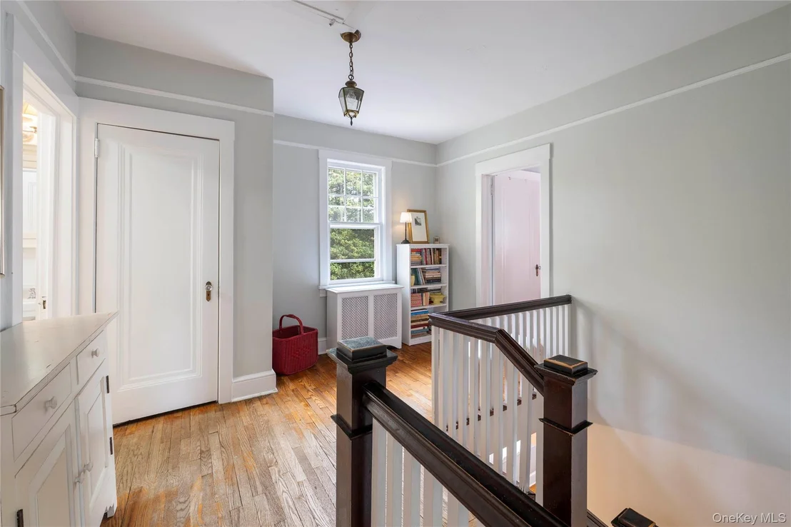 Photo of 83 Sunnyside Drive