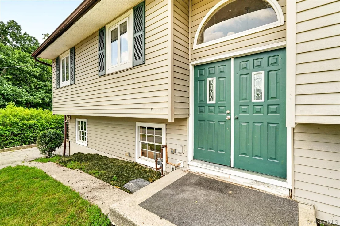 Photo of 23 Marcy Lane