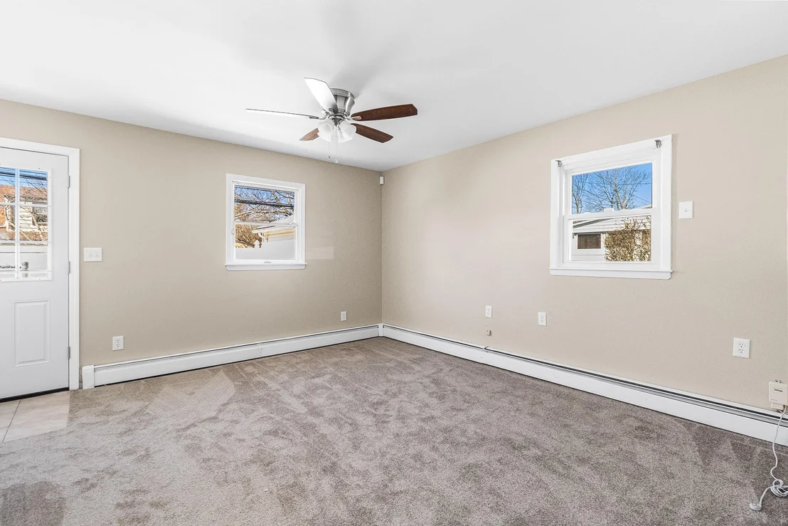 Photo of 84 Ridge Lane