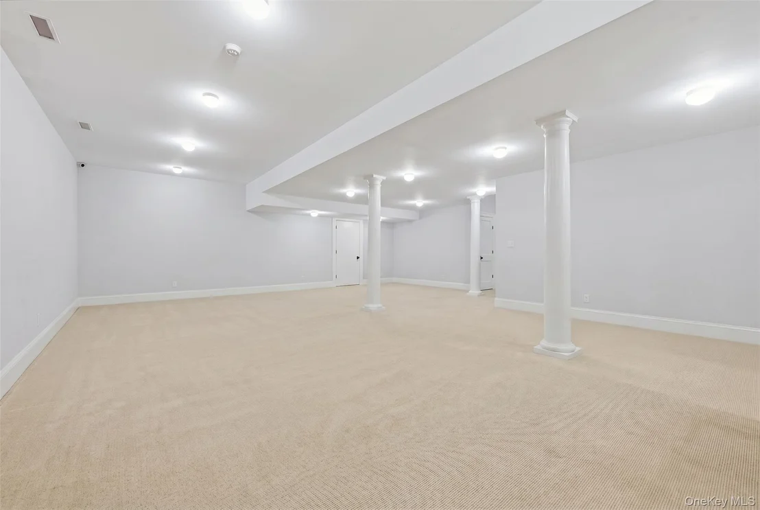 Photo of 11 Long Pond Road