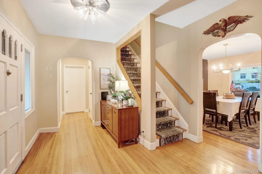 Photo of 757 Bixby Drive